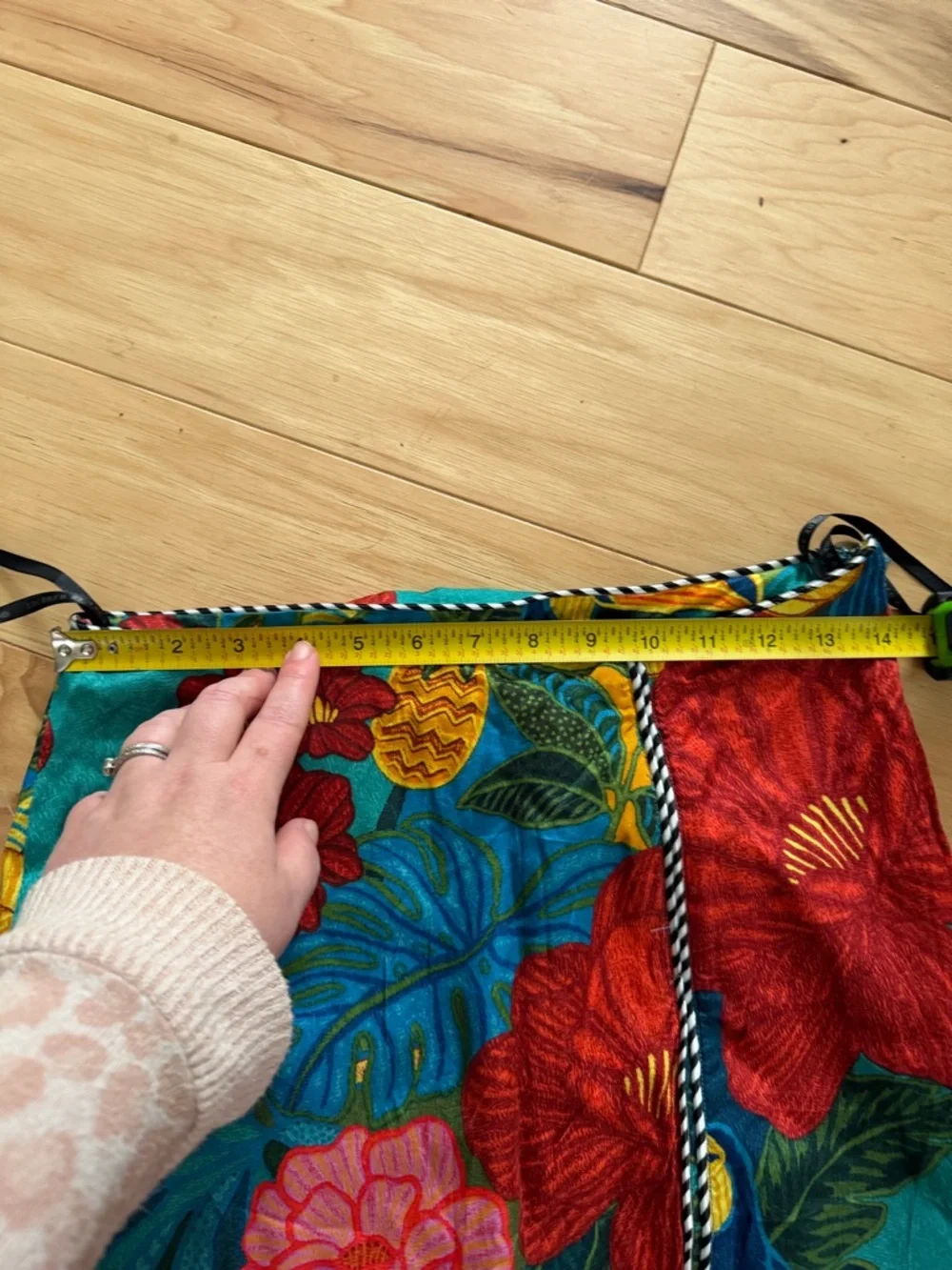 FARM Rio for Anthropologie bold tropical floral wrap style long skirt size small - Picture 5 of 9